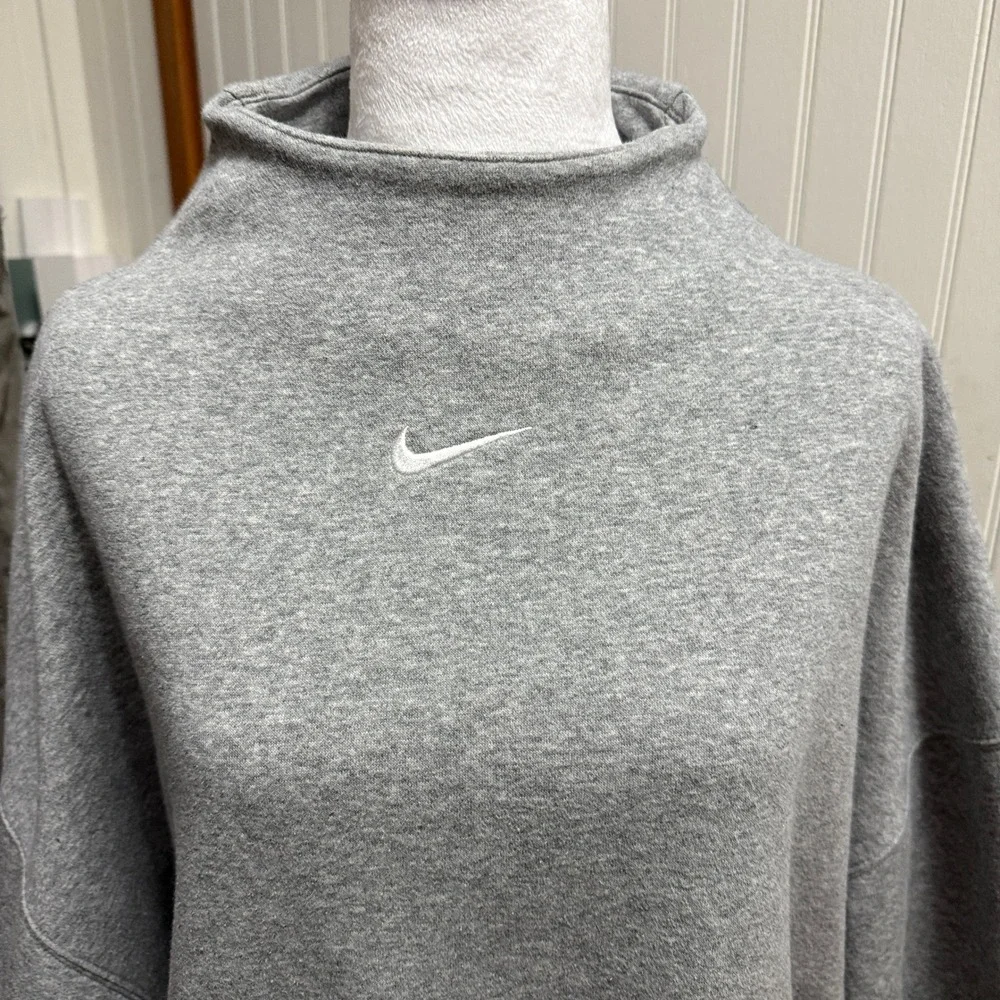Nike Mock Neck Womens Medium Sweatshirt Heather Gray Athleisure Oversized Comfy - Picture 12 of 12